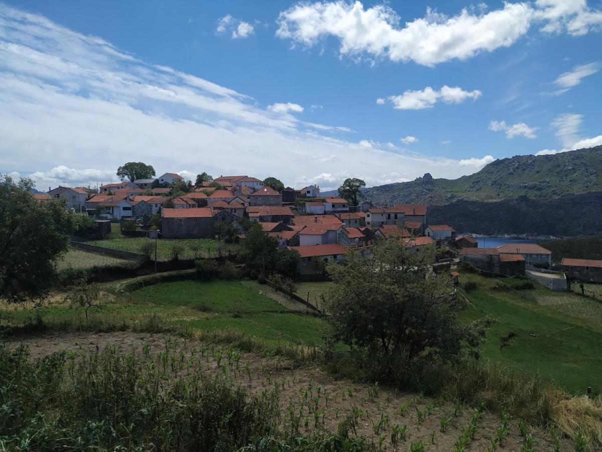 Villa Pe Na Aldeia Outeiro  Exterior foto